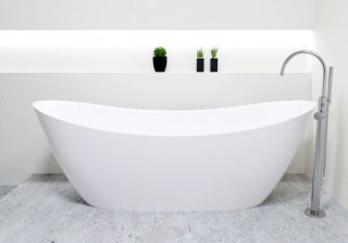 Ванна из искусственного камня AquaStone Торре 168x80см белый