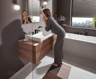 Смеситель Hansgrohe Vivenis 75444670 на борт ванны