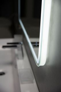 Зеркало BelBagno с LED-подсветкой и кнопочным управлением SPC-MAR-600-600-LED-BTN