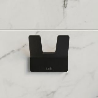 Крючок IDDIS Slide чёрный матовый SLIBS20i41